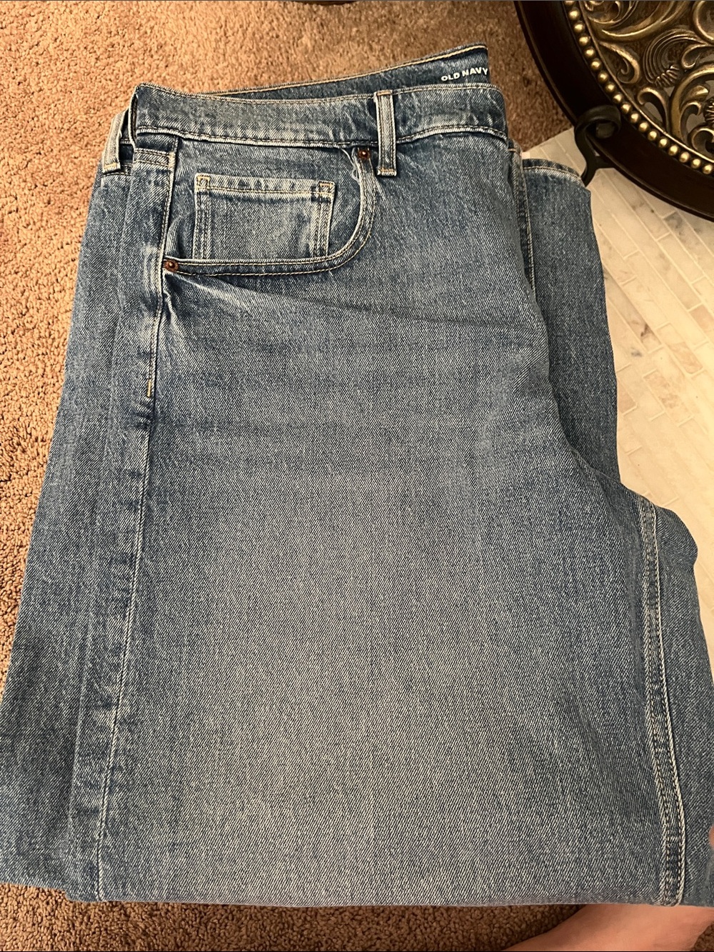 Old Navy womens slouchy petite  Straight Jeans in Medium Blue Wash